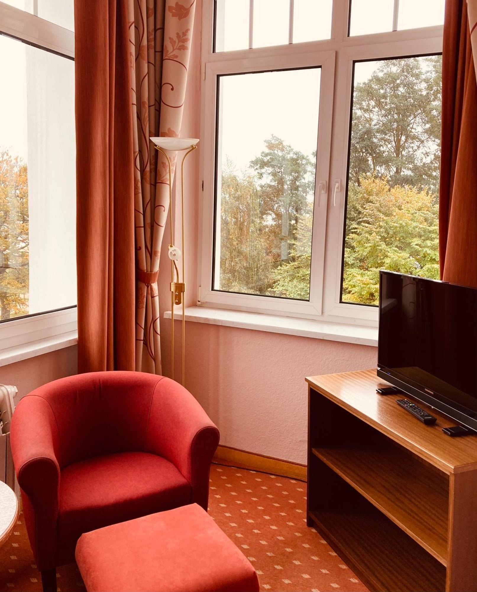 Hotel Germania Heringsdorf  Exterior photo