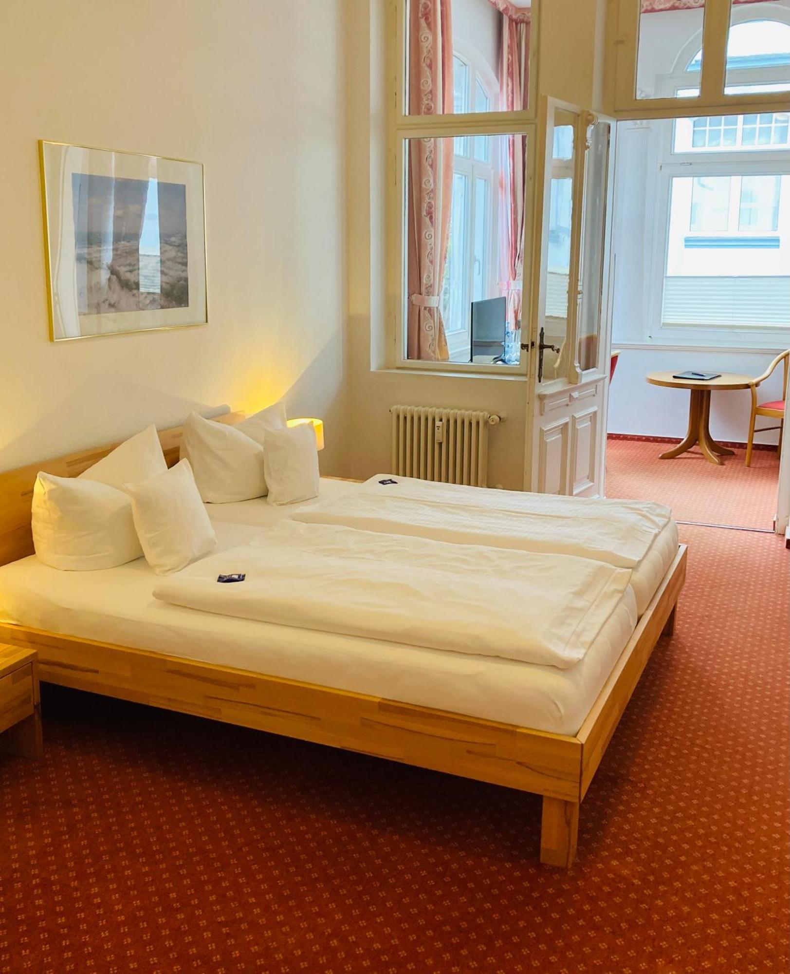 Hotel Germania Heringsdorf  Exterior photo